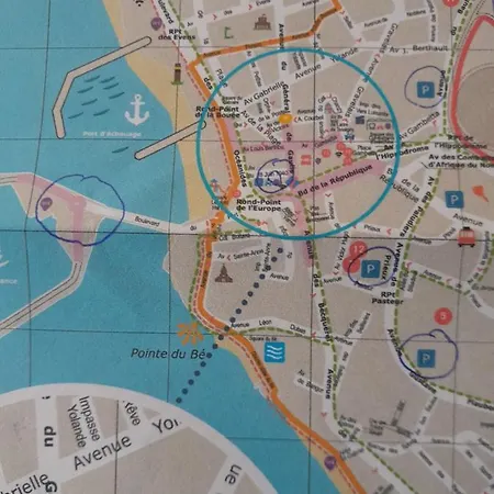 J'oublie Tout, A 2 Pas Des Plages Et Des Commerceset Pret De Tout!!!